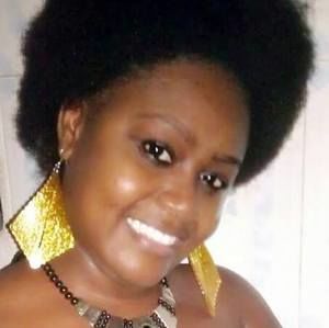 Meet your Posher, Bola